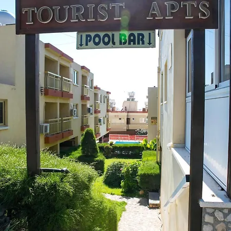 Barbara Tourist Aparthotel 2*