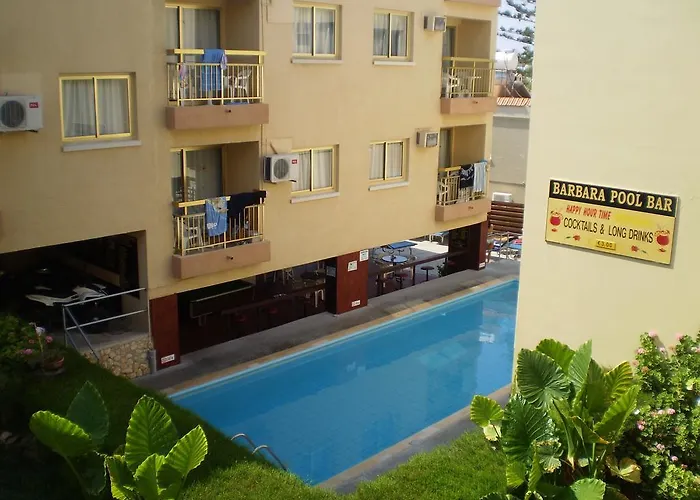 Barbara Tourist アパートホテル