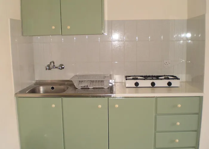 アパートホテル Barbara Tourist 3*