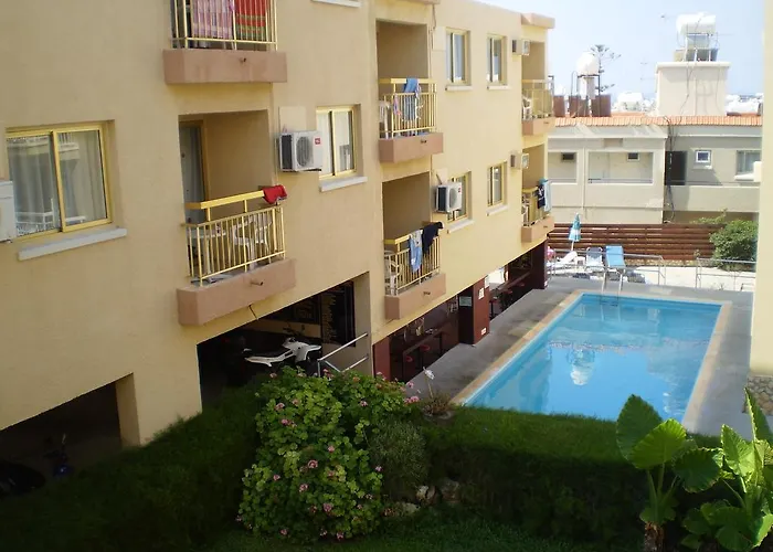 Barbara Tourist アパートホテル 3*