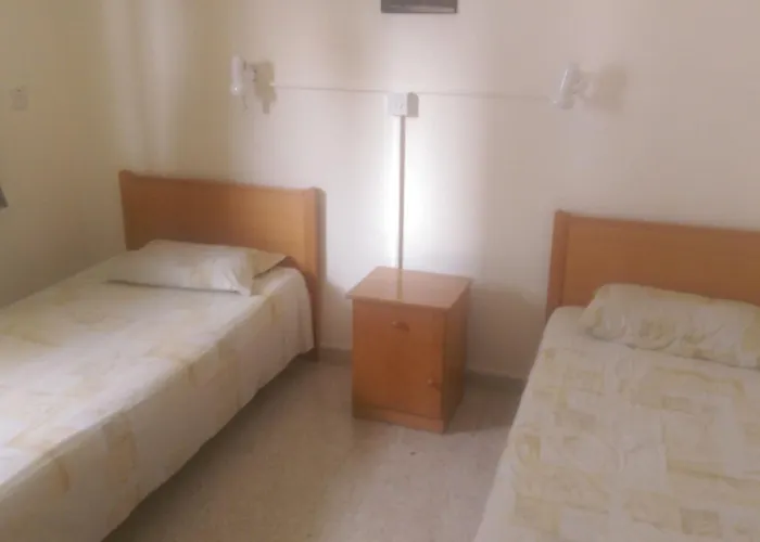 Lägenhetshotell Barbara Tourist 3*